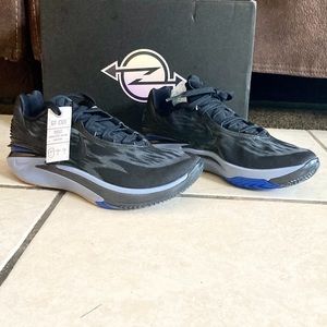 NIKE  G.T. CUT 2 BASKETBALL SHOES NWB